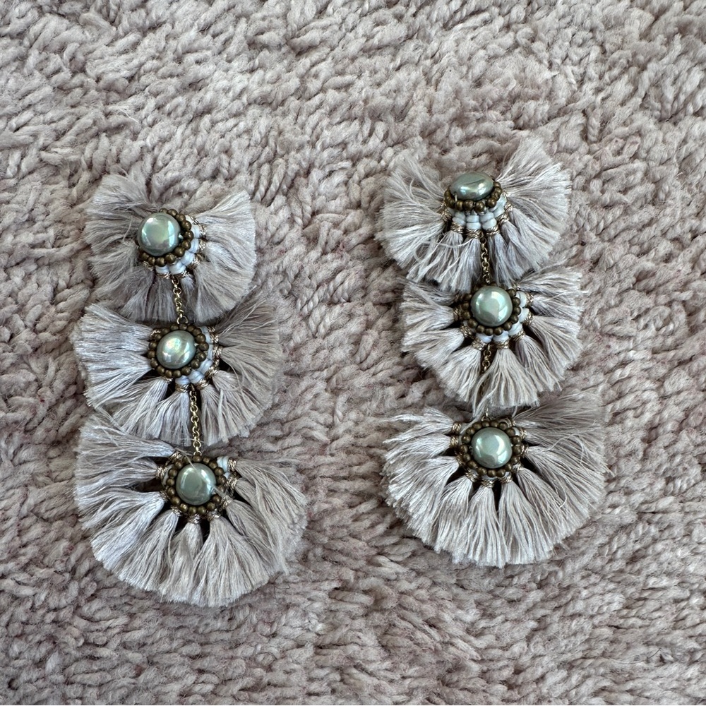Anthropologie Grey Fringed Pearl Drop Earrings